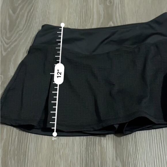 Z by Zella Black Perforated Eyelet Activewear Golf Tennis Skort Size M - Picture 8 of 9